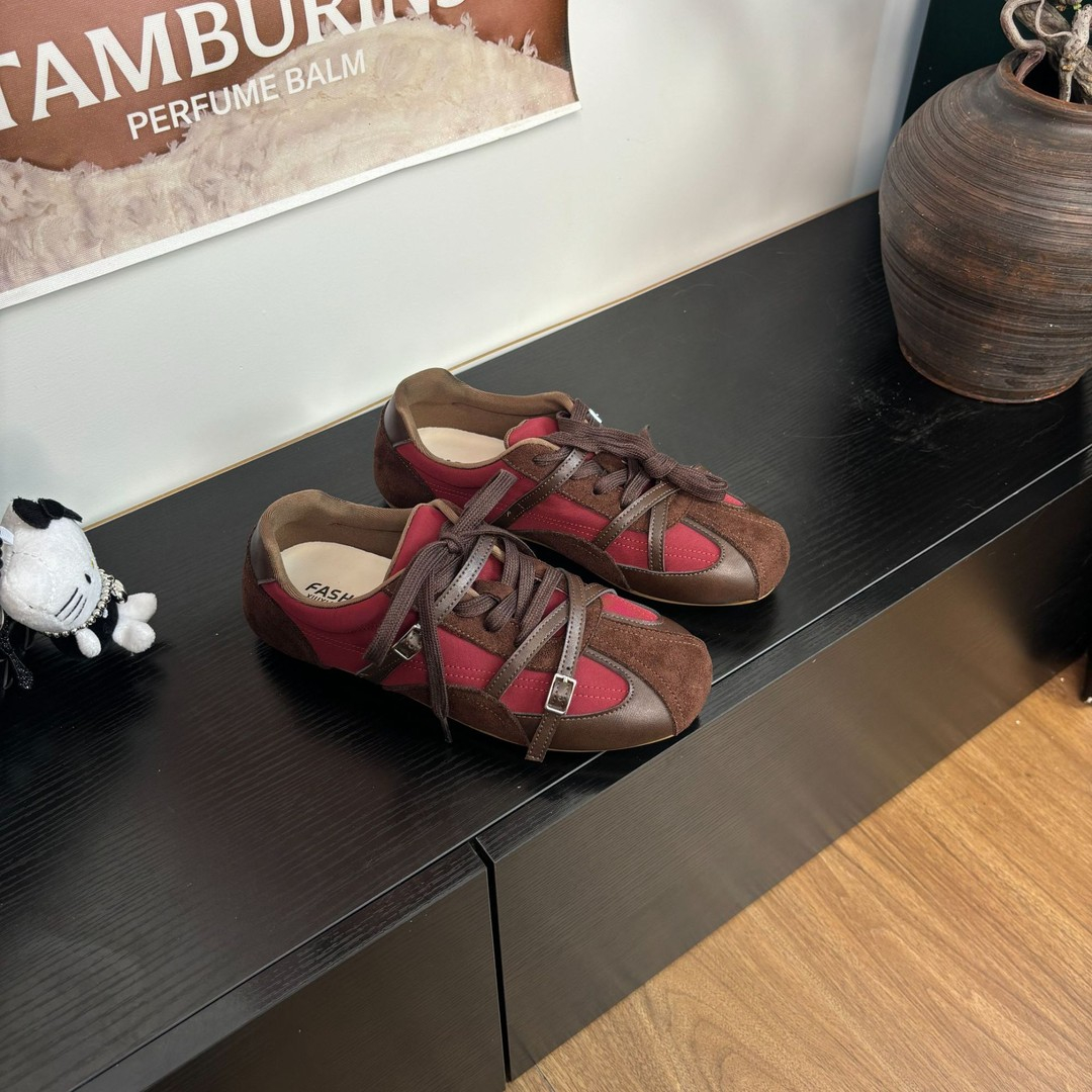 Wholesale Women’s Multi-Strap Buckle Low-Top Sneakers Patchwork Casual Walking Shoes - Image 3