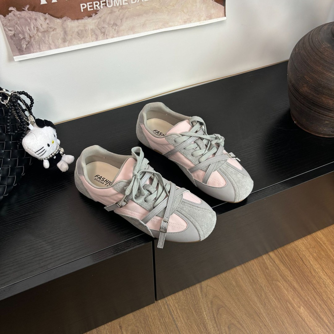 Wholesale Women’s Multi-Strap Buckle Low-Top Sneakers Patchwork Casual Walking Shoes - Image 4